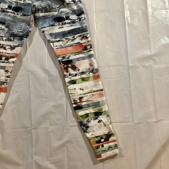 Lululemon Wunder Under HR Tight Luxtreme Engineered Enlight Multi Size 6 - Picture 8 of 10